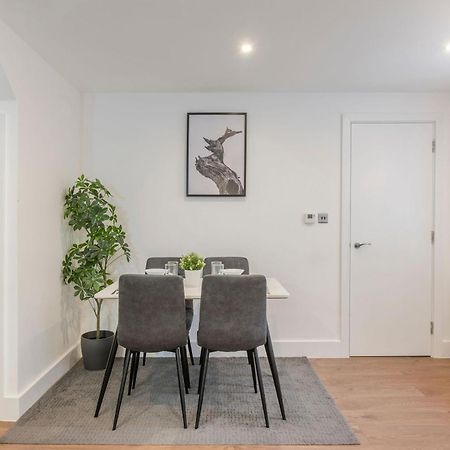 The Perfect Stay London, Home With 2 Bedrooms 1 Bath - Battersea, Vauxhall And Nine Elms Exterior foto